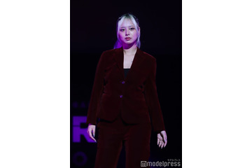 「BreakingDown」ジョリーの美人妻・清水ユリ、ビキニ透けるシースルートップス姿披露 画像