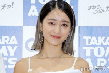 みちょぱ、スリット入りキャミワンピで美スタイル披露「ギャル感あって可愛い」「秋っぽくて素敵」 画像