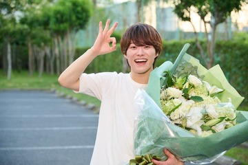 なにわ男子・大橋和也、主演ドラマ撮了でガッツポーズ「こんなに楽しい現場なかなかありません」渋谷凪咲も笑顔で感謝【リベンジ・スパイ】 画像