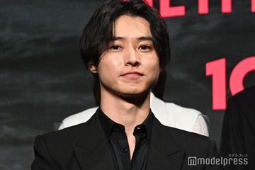 “山崎賢人ドンピシャ世代”俳優、本人との初対面を回顧「千鳥じゃんって言われて」【「今際の国のアリス」シーズン3】 画像