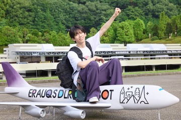 “年齢非公表”超特急リョウガ、3●歳記念「写真“集”」型トレカ決定 ワクワク感溢れた収録カット解禁【RYOGA THE CARD 〜Eternal Moment〜】 画像