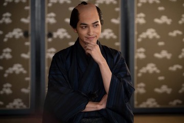 【べらぼう～蔦重栄華乃夢噺～ 第35話】蔦重、複雑な心境抱える 歌麿はきよとの再会で変化 画像