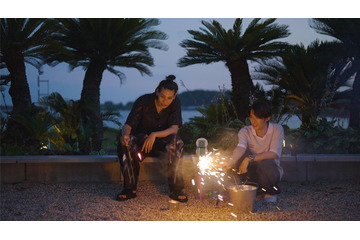Snow Man向井康二＆ラウール、互いのリスペクト語る 静岡で“ラウこじ”グルメ旅・手持ち花火満喫【インタビュー】 画像
