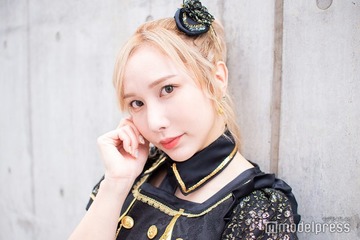 ヘラヘラ三銃士ありしゃん、双子の子ども顔出し 夫も含めた家族4ショットに反響「似てる」「素敵すぎる」 画像