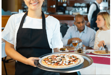 アメリカのレストランで…「えっ、また！？」日本とは”異なる接客”に「おもしろい！」 画像