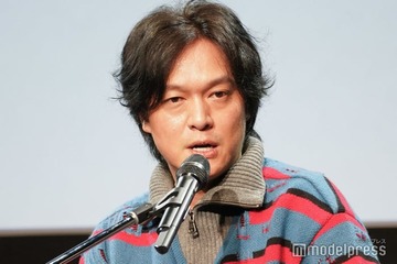 SUPER EIGHT丸山隆平「僕の本妻」愛用ベース紹介 公開イベントで筋肉チェックも 画像