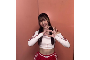 鈴木福の妹・夢、美脚際立つディズニーコーデ「青春してて眩しい」「髪色も可愛い」の声 画像