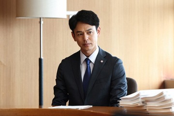 【ザ・ロイヤルファミリー 第2話】栗須、東京で加奈子と会う 優秀な調教師の厩舎へ 画像