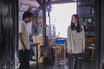 「良いこと悪いこと」ポスタービジュアルの仕掛けに視聴者驚愕「気付いた人すごい」「違和感ありまくり」 画像