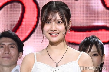 元乃木坂46中村麗乃、美脚際立つクリスマスディズニーコーデ美脚「大人可愛くて素敵」「真似したい」の声 画像