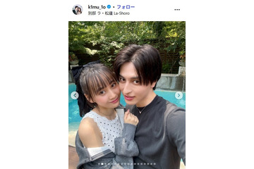 カップルYouTuber、9月にプロポーズしていた スイスでの2ショットに「映画のよう」「美男美女でお似合い」と反響 画像