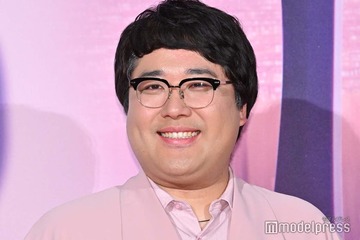 マヂカルラブリー村上、高級外車の購入報告「センスある」「かっこいい」記念ショットに反響 画像