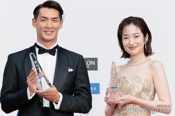 槙野智章＆高梨臨「ベストフォーマリスト」初の夫婦受賞に喜び 円満の秘訣明かす「当たり前だけどできていなかったりする」 画像