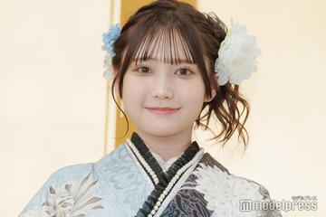 AKB48鈴木くるみ、ビキニ姿で色白ボディ披露「女神様降臨」「透明感すごい」と反響 画像