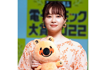 ​​エミリン「肌がめちゃくちゃいい感じ」時短でベースメイク！“感動級”アイテムを紹介 画像