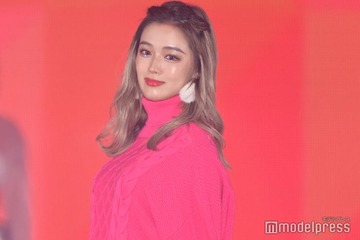せいせい、ヒョウ柄へそ出しルックで美ウエスト披露 新ヘアにも注目集まる「可愛すぎる」 画像