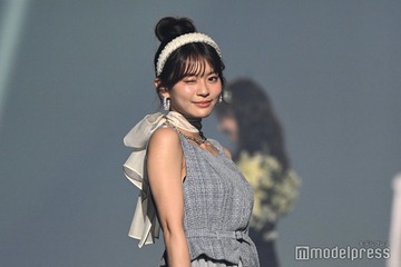 永瀬莉子、凱旋ランウェイで美肌輝くノースリーブ姿披露「憧れのスタイル」「透明感際立つ」と反響【TGC広島2025】 画像