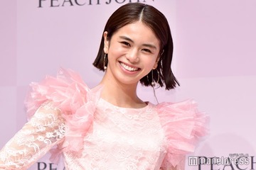 佐藤晴美、“7年ぶり”前髪ありにイメチェン「新鮮で可愛い」「雰囲気変わって素敵」と反響 画像