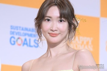 紗栄子、胸元大胆解放のベアトップドレス姿に反響「美しさが眩しい」「憧れの女性」 画像