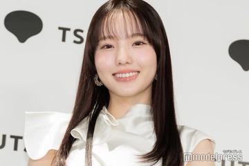 本田真凜、ショーパン×網タイツで圧巻スタイル披露 ウエストのぞくコーデに「攻めてる」「いつもと雰囲気違う」の声 画像