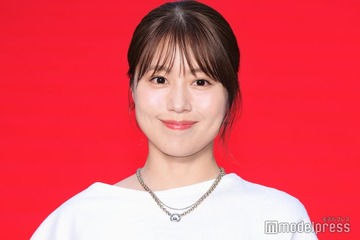 有村架純、美肩大胆ベアトップ姿公開「色気がすごい」「美しさに磨きがかかってる」と反響 画像