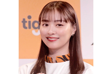 内田理央「ストックしてます」バッグにも入れる肌荒れ対策の愛用クリーム 画像