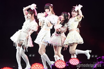 バズ曲連発・きゅるりんってしてみて「学生ランウェイ」初登場 6曲披露で会場沸かす【学生ランウェイ】 画像
