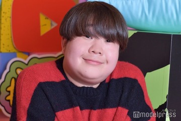 夜のひと笑い・こう、復縁した恋人とUSJデート「お似合いの2人」「ハリポタコーデ似合ってる」の声 画像