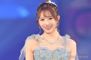 「シャッフルアイランド」伊藤桃々、美ウエスト際立つへそ出しキャミ姿に反響「反則級の可愛さ」「破壊力抜群」 画像