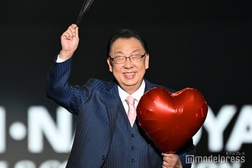 梅沢富美男、ハートの風船持って「TGC」ランウェイ「私が担当した子はみんな綺麗に」誇らしげな表情【TGCあいち・なごや2026】 画像