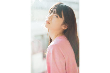 南琴奈、透明感溢れる白肌で魅了「週刊FLASH」グラビア登場 画像