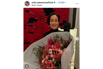 中村江里子アナ、25年愛用のワンショルブラウス＆ショーパン全身コーデ披露「大人の魅力」「脚の長さに驚愕」と絶賛の声 画像