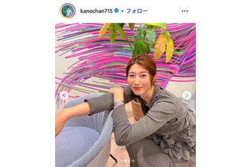 狩野舞子、ミニスカゴルフウェア姿披露「スタイル良すぎ」「脚まっすぐで綺麗」の声 画像