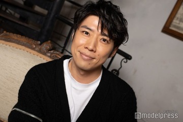 「バチェラー4」黄皓、娘顔出しの家族ピンクコーデ写真披露「理想の家族で羨ましい」「絵になる」の声 画像