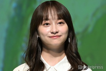 影山優佳、ミニスカゴルフウェアで美脚披露「可愛すぎて驚いた」「上品な雰囲気に圧倒」の声 画像