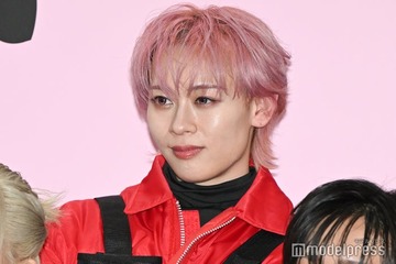 超特急シューヤ「後ろから見ても前から見てもすぐ誰か分かる」メンバーの寝姿明かす 画像