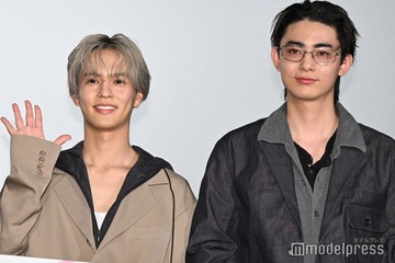 「コスラバ2」奥野壮、豊田裕大との“公開イチャイチャ”オフ動画公開「距離感尊い」「されるがままで可愛い」 画像