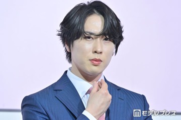 Snow Man宮舘涼太、現場に突然サプライズ登場したメンバー告白「心がほっこりしました」連ドラ初主演決定でもらった置き手紙の内容とは 【ターミネーターと恋しちゃったら】 画像