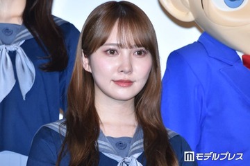 元日向坂46加藤史帆、ミニ丈から色白美脚輝く「脚長すぎ」「女神」と反響続々 画像