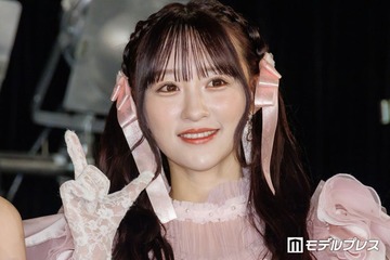 ＝LOVE音嶋莉沙、プリーツミニスカ姿で美脚スラリ「お姫様みたい」「ポニーテール最高」の声 画像