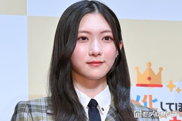 櫻坂46谷口愛季、ビッグサイズシャツから美脚スラリ「スタイルレベチ」「天使のような可愛さ」と反響 画像