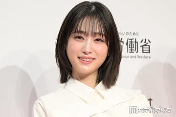 高橋ひかる、美ボディライン際立つノースリーブ衣装姿に反響「透明感抜群」「美しさが溢れてる」の声 画像