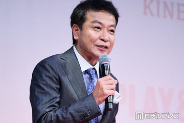 中山秀征、結婚29周年報告 元宝塚トップ娘役の美人妻との2ショット公開「素敵なご夫婦」「おしゃれ」と反響 画像