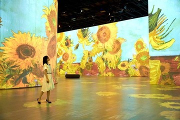 パリ熱狂の体験型アートミュージアム日本初上陸 ゴッホの名画に“包まれる”イマーシブ体験＜レーヴ・デ・リュミエール＞ 画像