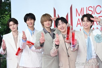 【MAJ2026】M!LK塩崎太智、レッドカーペットでも「嬉しすぎて滅！」連発 スーツで凛々しく登場 画像