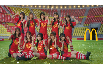 ＝LOVE、ユニフォーム姿でマクドナルドWebCM登場「ラブソングに襲われる」楽曲＆MVオマージュ 画像