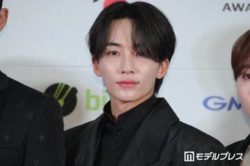 SEVENTEENジョンハン、兵役後の最新ビジュアルにファン騒然「仕上がりすごすぎ」「見惚れる」 画像