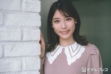 元女流棋士のフジ竹俣紅アナ、スリットから美脚スラリ「大人の魅力」「可愛いと色っぽいが両立してる」と反響 画像