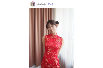 “日本一強いアナ”堀江聖夏、ミニスカセーラー服姿でハイキック 美脚際立つショットに「カッコ可愛すぎる」「ギャップがたまらない」と反響 画像