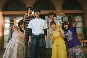 橋本環奈×チェ・ジョンヒョプ「バカンスの法則」OP曲がILLITに決定 本予告映像も解禁 画像
